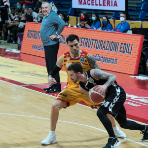 ★ [EDILART] [LED Fronte Tv] [Carpegna Prosciutto Basket Pesaro - Virtus Segafredo Bologna] 