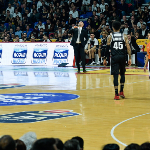 ★ [Consorzio Acqua Nuova] [LED Fronte Tv] [Carpegna Prosciutto Basket Pesaro - Segafredo Virtus Bologna] 