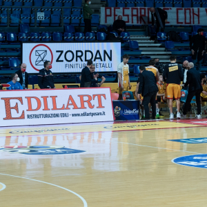 ★ [EDILART] [LED Fronte Tv] [Carpegna Prosciutto Basket Pesaro - Virtus Segafredo Bologna] 