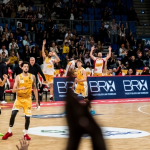 ★ [BRX - SALVALACQUA] [LED Fronte Tv] [Carpegna Prosciutto Pesaro - Pallacanestro Trieste] 